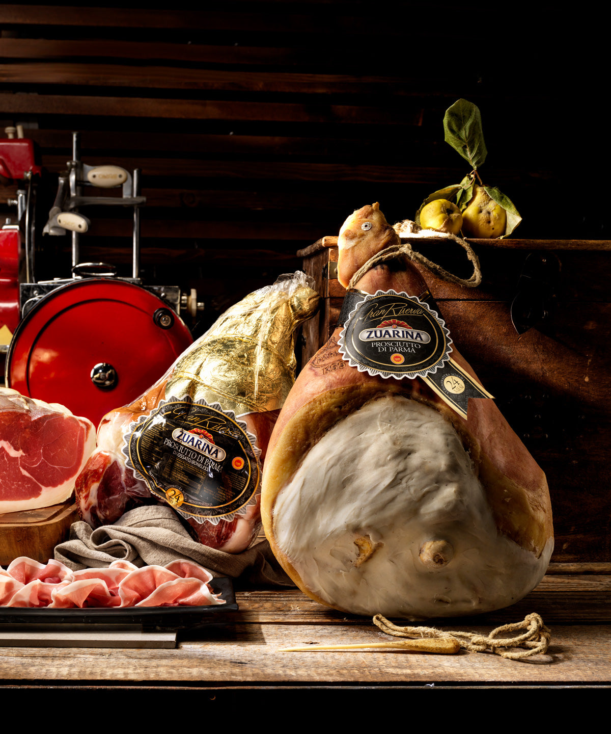 clai-zuarina-prosciutto-crudo-di-parma-dop-24-mois-avec-os-entier image 2