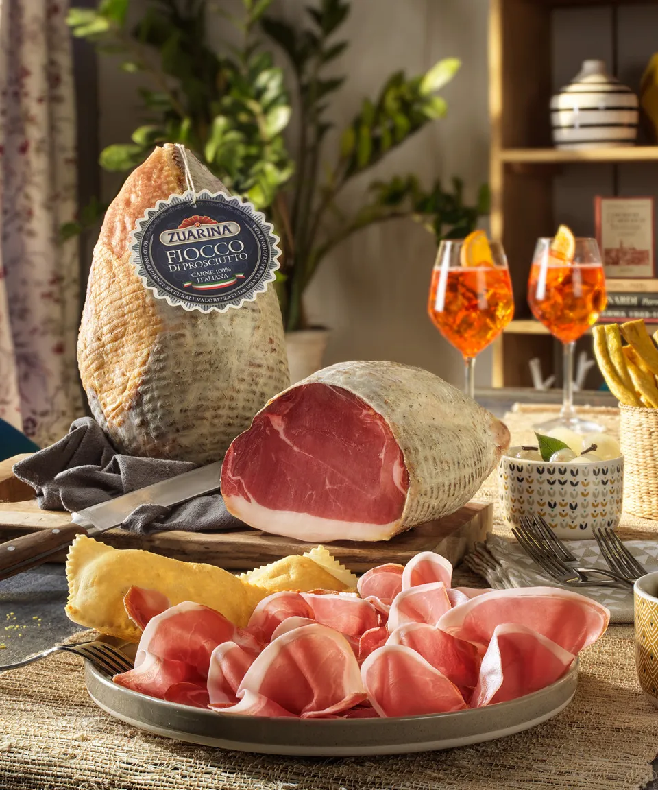 clai-zuarina-fiocco-di-prosciutto-entier image 1