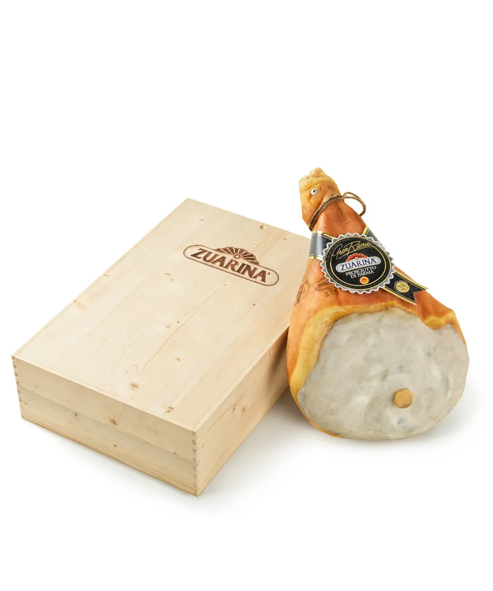clai-prosciutto-crudo-di-parma-dop-zuarina-24-mois-avec-os-en-bo-te-bois image 1